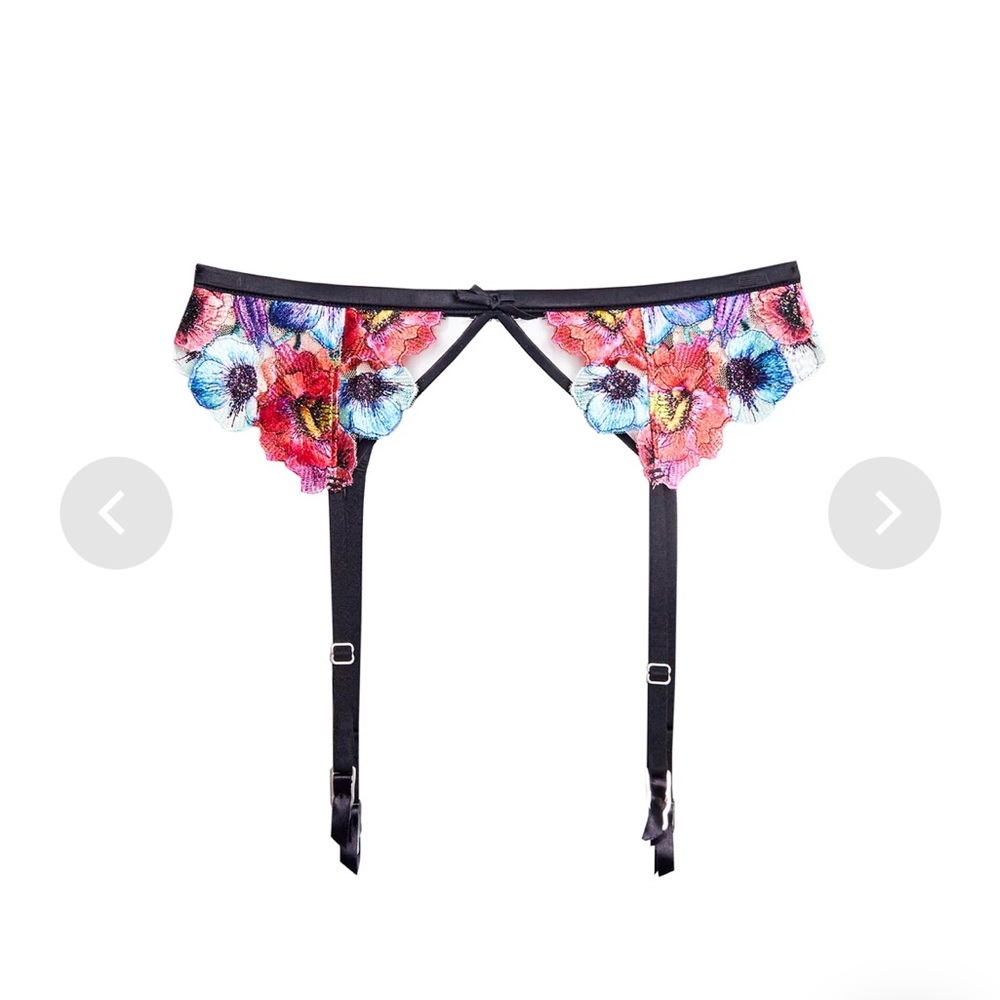 Fleur du mal Tuileries embroidery garter